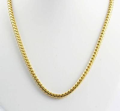gold necklace in 32 grams